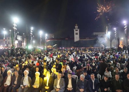 جشن روز رشت و روز مادر در پیاده راه فرهنگی شهدای ذهاب برگزار شد