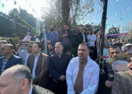 حضور مدیرعامل و کارکنان شرکت شهرکهای صنعتی استان گیلان در راهپیمایی ۲۲ بهمن