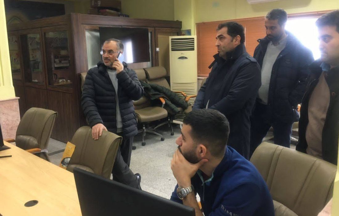 شهرداری رشت مشغول خدمات رسانی / تردد رایگان اتوبوس های درون شهری رشت در روزهای برفی