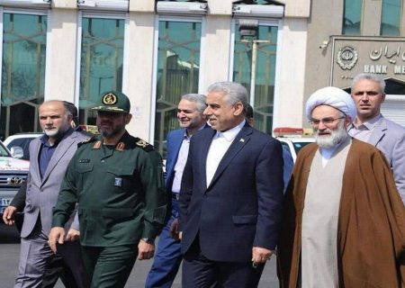 حضور مدیر مخابرات منطقه گیلان در راهپیمایی روز قدس