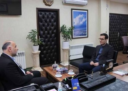 فرماندار شهرستان رشت با معاون توسعه مدیریت منابع و برنامه ریزی دانشگاه دیدار کرد