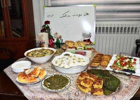 برپایی سفره سلامت در بخش‌ها و واحدهای مرکز آموزشی و درمانی پورسینا