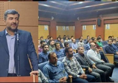 برخورداری از نیروی انسانی توانمند جزء مزیت های شركت است