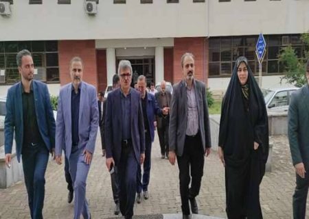 بازدید رئیس دانشگاه علوم پزشکی گیلان از دانشکده‌های دندانپزشکی و داروسازی
