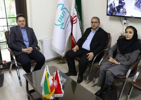دیدار دکتر اسحق جمال امیدی مدیرعامل و نایب رئیس هیئت مدیره شرکت سیمان خزر  با دکتر مجتبی معصوم نژاد مدیر کل استاندارد استان گیلان