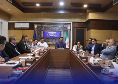 احداث و تکمیل ۸ پارک جدید در مناطق پنجگانه شهری در دستور کار مدیران شهرداری رشت/ تداوم عملیات روکش آسفالت معابر اصلی و محلات