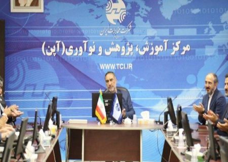 با مشارکت دانشجویان برتر در حوزه ارتباطات آینده بهتری برای کشور رقم می‌خورد