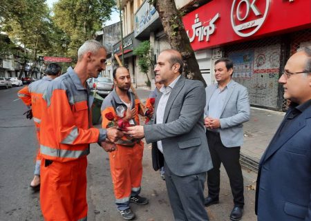 پاسداشت زحمات پاکبانان شریف شهرداری رشت به عنوان بخشی از جامعه کارگران بیمه شده