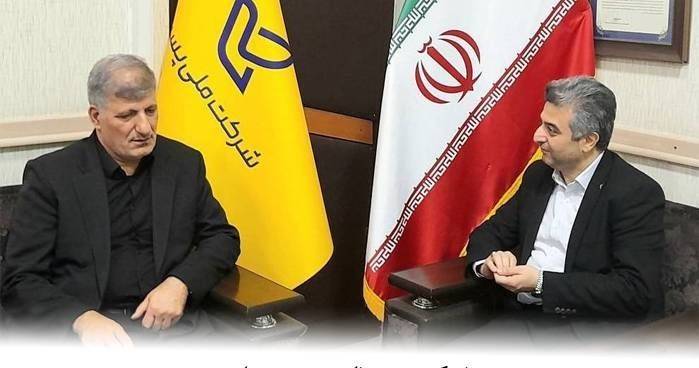 پست، بستر مناسبی برای توسعه بازار محصولات بومی است