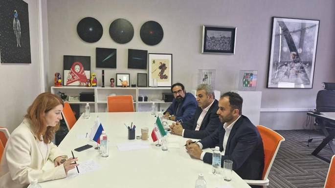 بازدید شهردار و عضو شورای اسلامی شهر رشت از دانشگاه صنایع خلاق مسکو
