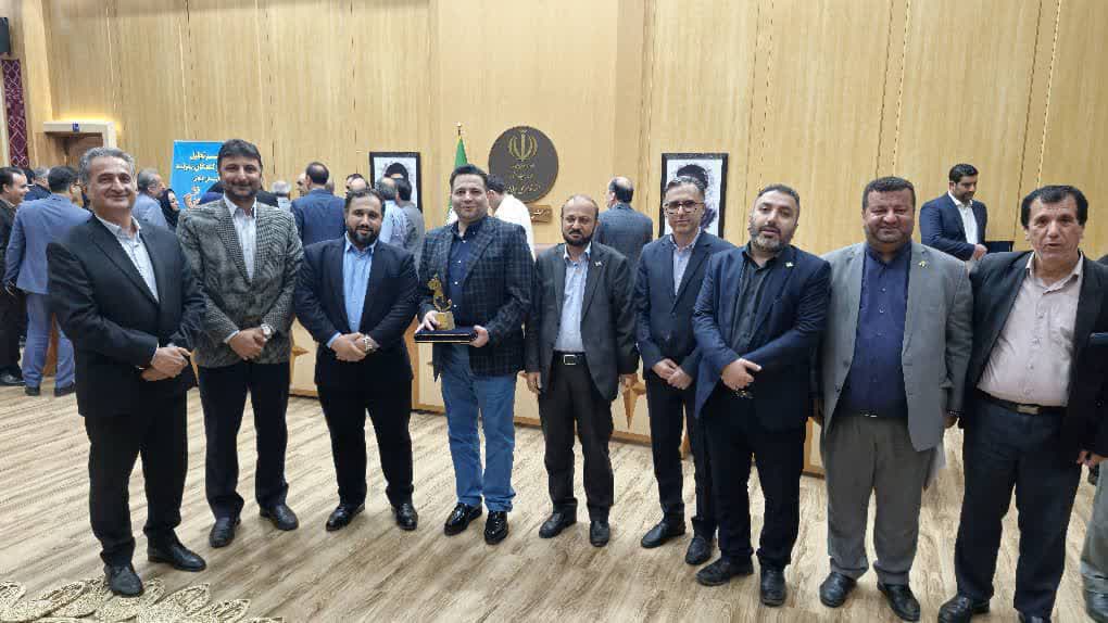 از صادرکننده نمونه منطقه آزاد انزلی تجلیل شد