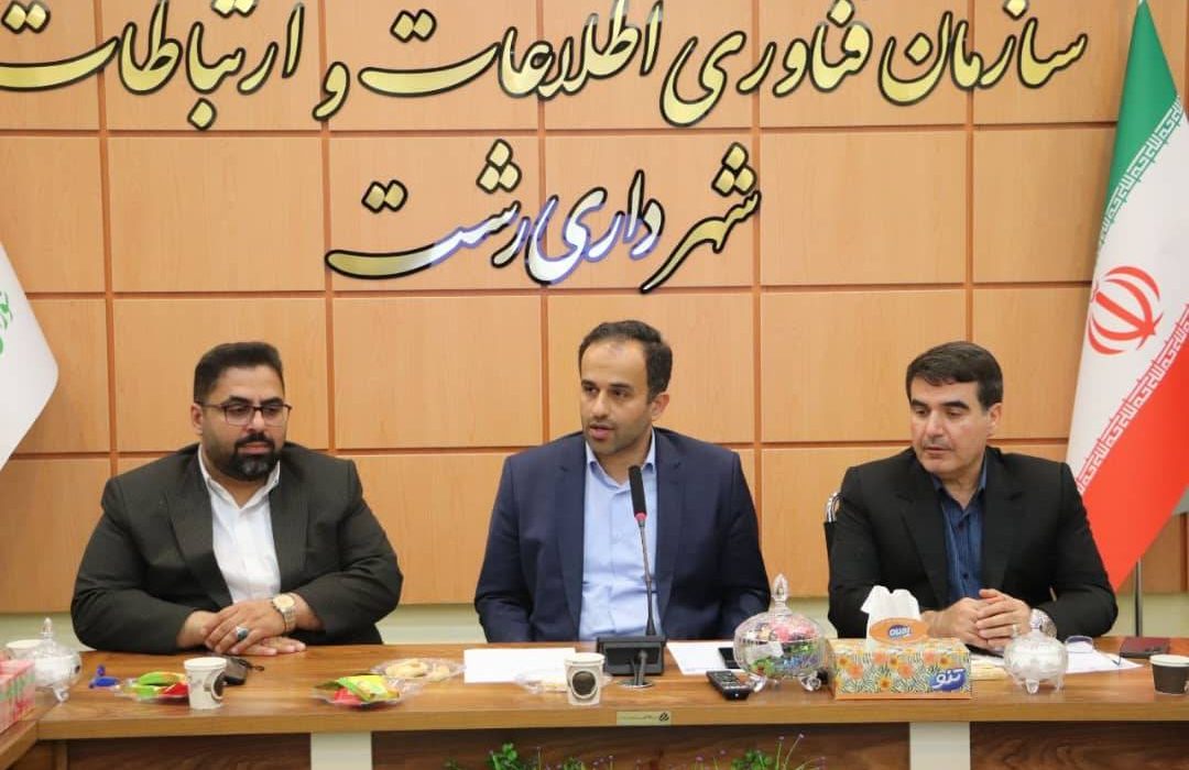 توسعه ناوگان حمل‌ونقل عمومی و تسریع در بهسازی و آسفالت معابر شهری