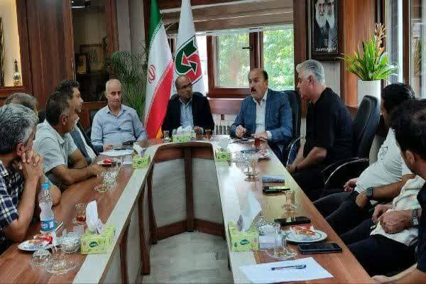 دیدار مدیرکل راهداری و حملونقل جادهای گیلان با رانندگان حملونقل کالا
