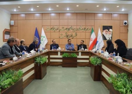 جلسه درآمدی شهرداری رشت در راستای افزایش منابع پایدار و مدیریت شرایط مالی ویژه برگزار شد شوقی: کاهش هزینه‌ها، توقف هزینه‌کردهای غیرضروری، و تمرکز بر پرداخت به‌موقع حقوق کارکنان