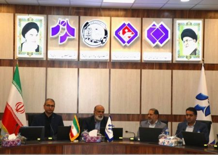 بازدید دکتر نایب معاونت راهبردی و نظارت بر شرکت های گروه شستا و هئیت همراه از شرکت سیمان خزر