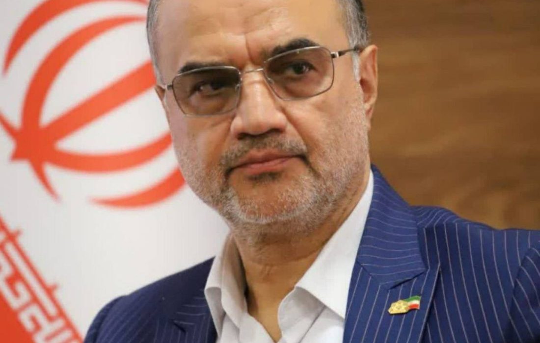 کارگرنیا برای پنجمین سال متوالی رئیس شورای اسلامی شهر رشت شد/ اعضای هیئت رئیسه شورای شهر رشت برای سال پنجم انتخاب شدند