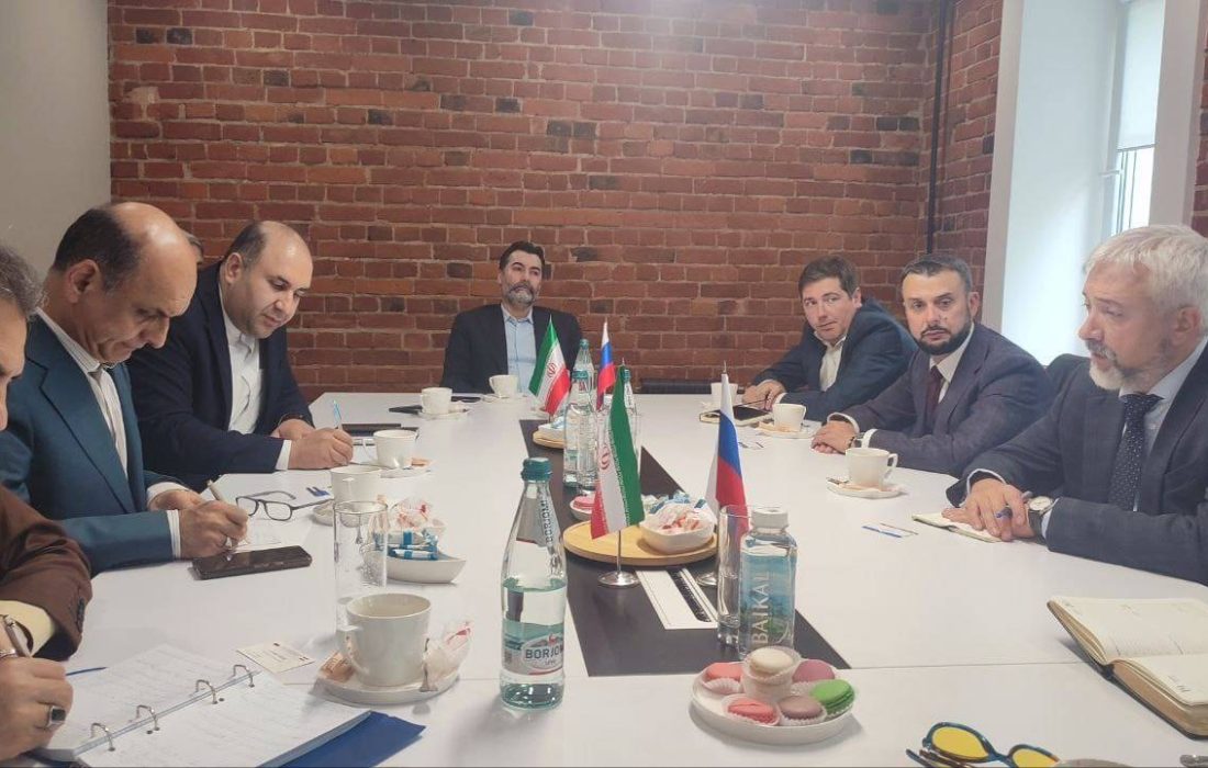 دیدار استاندار گیلان با رئیس آژانس همکاری‌های روسیه و تأکید بر گسترش تعاملات علمی و فرهنگی