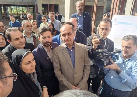 بررسی روند ساخت بیمارستان جنرال لاکان رشت با حضور وزیر راه