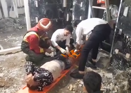 مصدومیت کارگر در پی سقوط در چال آسانسور در رشت