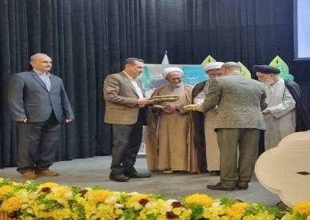 مدیریت درمان تامین اجتماعی گیلان، دستگاه نمونه در فعالیت‌های فرهنگی و دینی شد/ تقدیر ویژه مدیریت درمان تامین اجتماعی از سوی استانداری گیلان