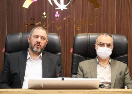 کارگرنیا رئیس شورای اسلامی شهر رشت در نشست با حاجی بگلو رئیس شورای عالی استان ها در ساختمان شورای رشت : ساماندهی نیروهای شرکتی شهرداری و استقلال بودجه شوراها/ تصویب اصلاح چارت اداری شورای رشت/ رفع مشکلات ساخت و ساز در زمین های نسقی/ انباشت آرای تخریب ماده ۱۰۰