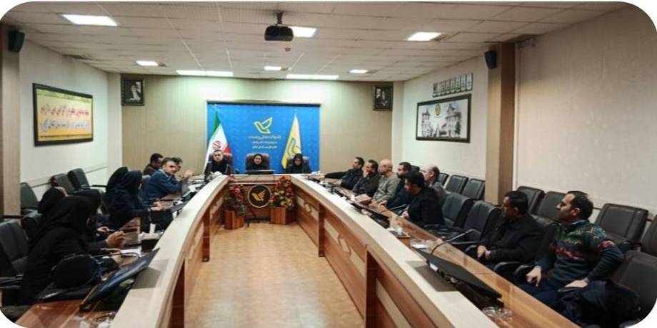 تقدیرمدیرکل پست گیلان از تلاشهای دفاتر پیشخوان شهرستان رشت در دوران جنگ تحمیلی و تاکید بر برنامهریزی دقیق در راستای ارائه خدمات پستی به شهروندان
