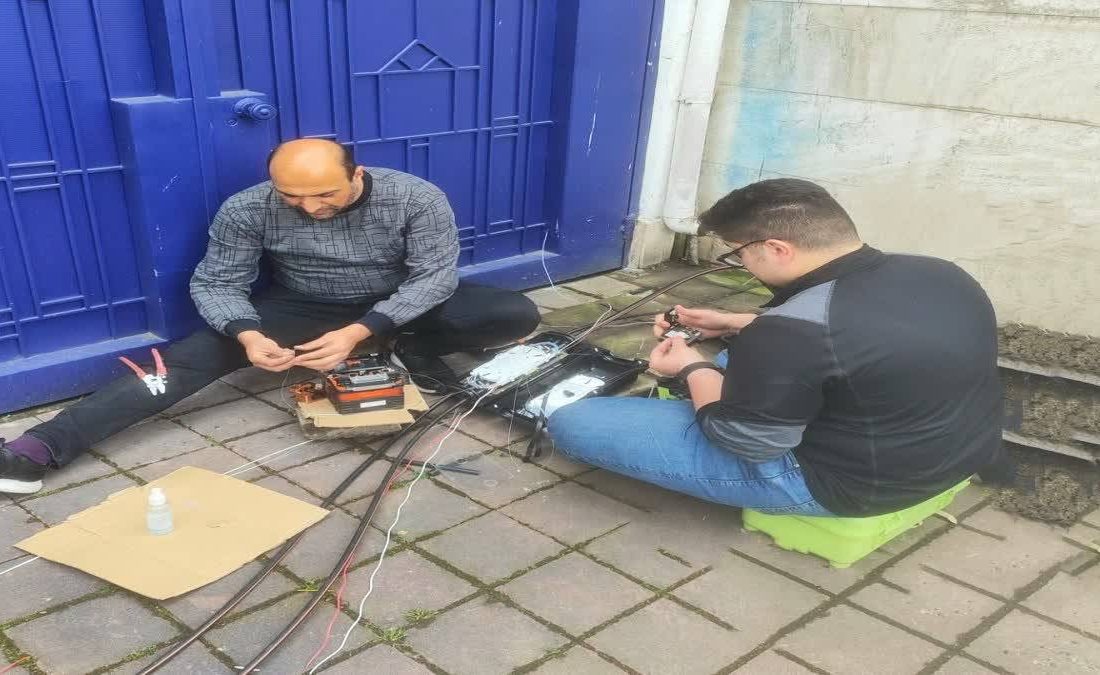عملیات فیوژن فیبرنوری در خیابان ۱۱۸ بلوار گلسار رشت با موفقیت انجام شد