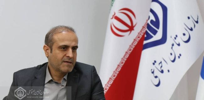 کارگران سربازان خط مقدم در عرصه تولید و صنعت و گردش چرخهای اقتصادی کشور هستند