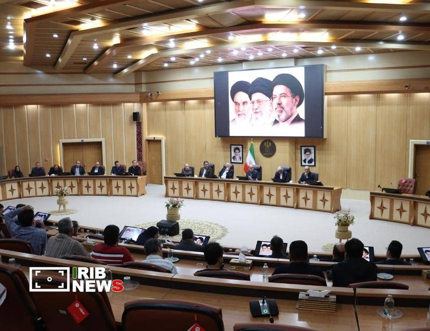 حل مشکلات بیمه و بانک بازاریان آسیب دیده رشت باتشکیل کمیته ویژه