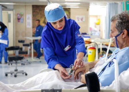 آشوبی: ضریب افزایش حقوق پاسخگوی هزینه‌های زندگی کارکنان سلامت نیست