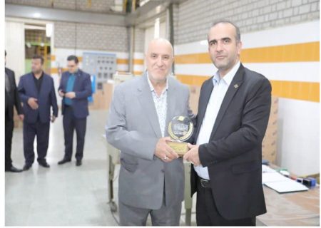 حضور مدیر عامل منطقه آزاد انزلی در شرکت گلمر خزر؛ تاکید بر نقش کارگران در توسعه صنعتی
