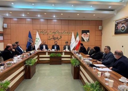 ساماندهی گاری کباب ها ،ون کافه ها با اولویت سلامت شهروندان ،کاهش ترافیک و حذف زوائد بصری دنبال می‌شود