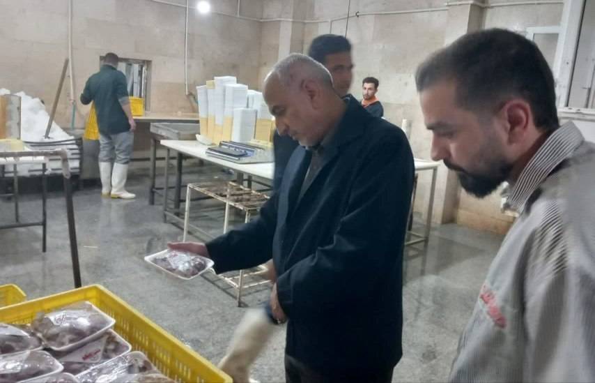 گرانفروشی کشتارگران مرغ، شبانه در سیاهکل و صومعه سرا متوقف شد