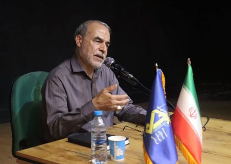 ایستادگی و مقاومت همراه با اراده مردم عنصر مهم قدرت ملی /ما پیروز میدانیم