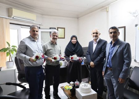 به مناسبت روز ارتباطات و روابط عمومی؛ تجلیل از روابط عمومی بیمه سلامت گیلان