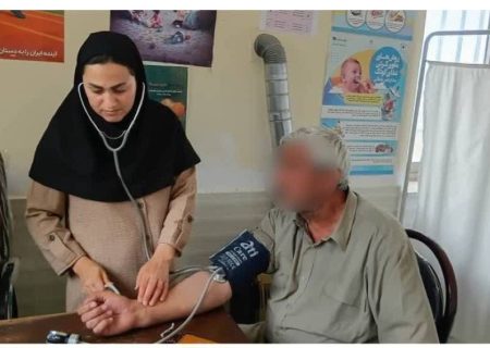 همزمان با هفته ملی سلامت؛ ویزیت رایگان و غربالگری سلامت در روستای علی‌آباد بالا   