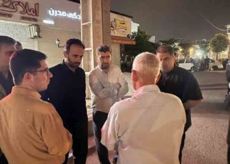 تخریب ۳ مغازه برای روان‌سازی ترافیک پستک رشت