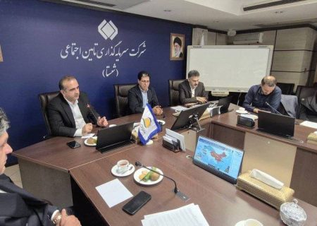 نشست بررسی فرصت‌ها و ظرفیت‌های كریدور و بازارهای اوراسیا از طریق منطقه آزاد انزلی