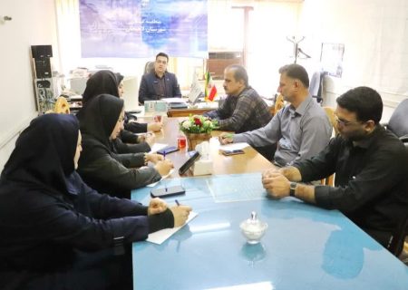 برگزاری جلسه بررسی چالش های فنی شبکه و تعیین الویت های اجرایی اداره مخابرات شهرستان لاهیجان