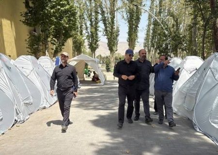 پارکینگی با ظرفیت پذیرش ۷۰۰۰ خودرو به زائران گیلانی اختصاص یافته است.