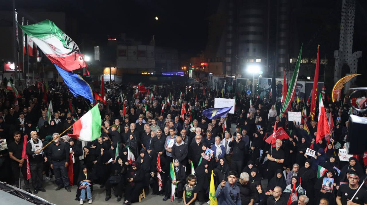 اجتماع پرشور گیلانیان در کنار مردم تهران در میدان صادقیه /شب میزبانی پایتخت از هنر و آیین دیار میرزا