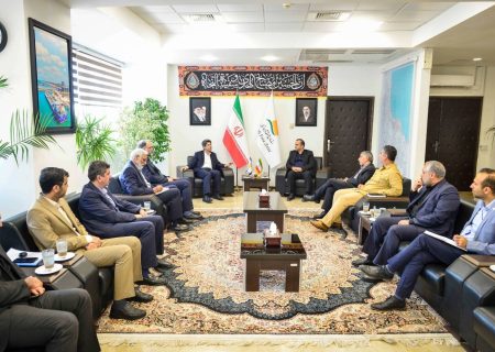 بررسی راهكارهای توسعه همكاری‌های منطقه آزاد انزلی و گروه كشتیرانی جمهوری اسلامی ایران