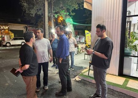 بازدید شبانه شهردار رشت از عملیات آسفالت مناطق پنج گانه؛ نظارت میدانی تا بامداد دوشنبه