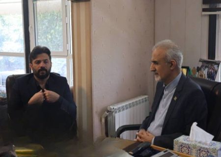 نقش بیمه سلامت در کاهش دغدغه‌های درمانی مردم بسیار مهم و حیاتی است