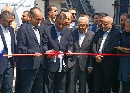 افتتاح دو طرح صنعتی در حوزه دارو و فولاد با حضور معاون رئیس‌جمهور در گیلان