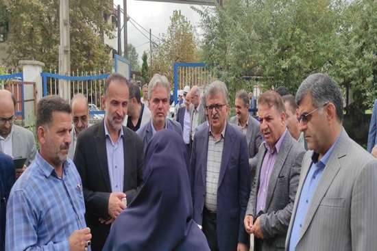 رئیس دانشگاه علوم پزشکی گیلان از پروژه‌های سلامت بندر کیاشهر بازدید کرد