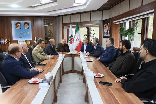 تجلیل فرمانده سپاه ناحیه رشت از مدیرکل راهداری گیلان