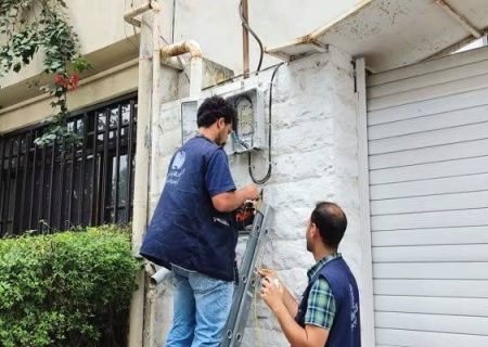 ارتقای پایداری شبکه ارتباطی با اجرای طرح نوسازی فیبرنوری در بلوار منظریه رشت