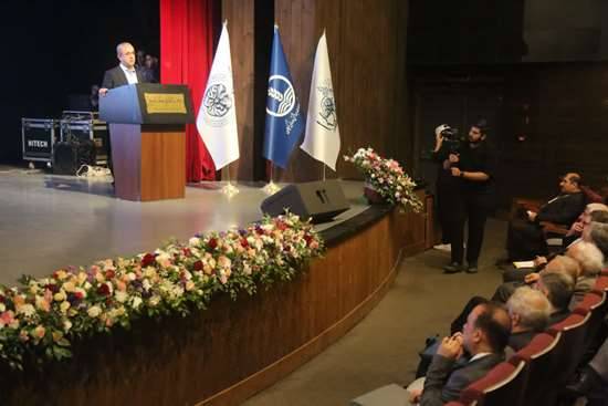 همافزایی علمی و استمرار تلاش نخبگان، پاسخ محکم به شرایط سخت و محدودیتهاست