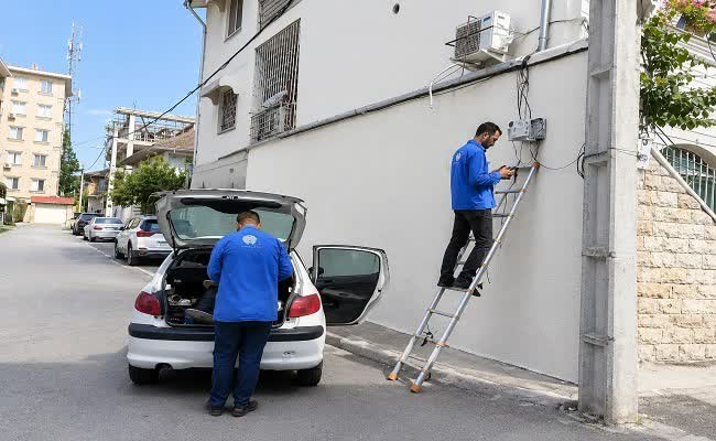 شتاب توسعه فیبرنوری در بندر آستارا ؛ خیابان امام خمینی (ره) وارد مدار ارتباطات نوین شد
